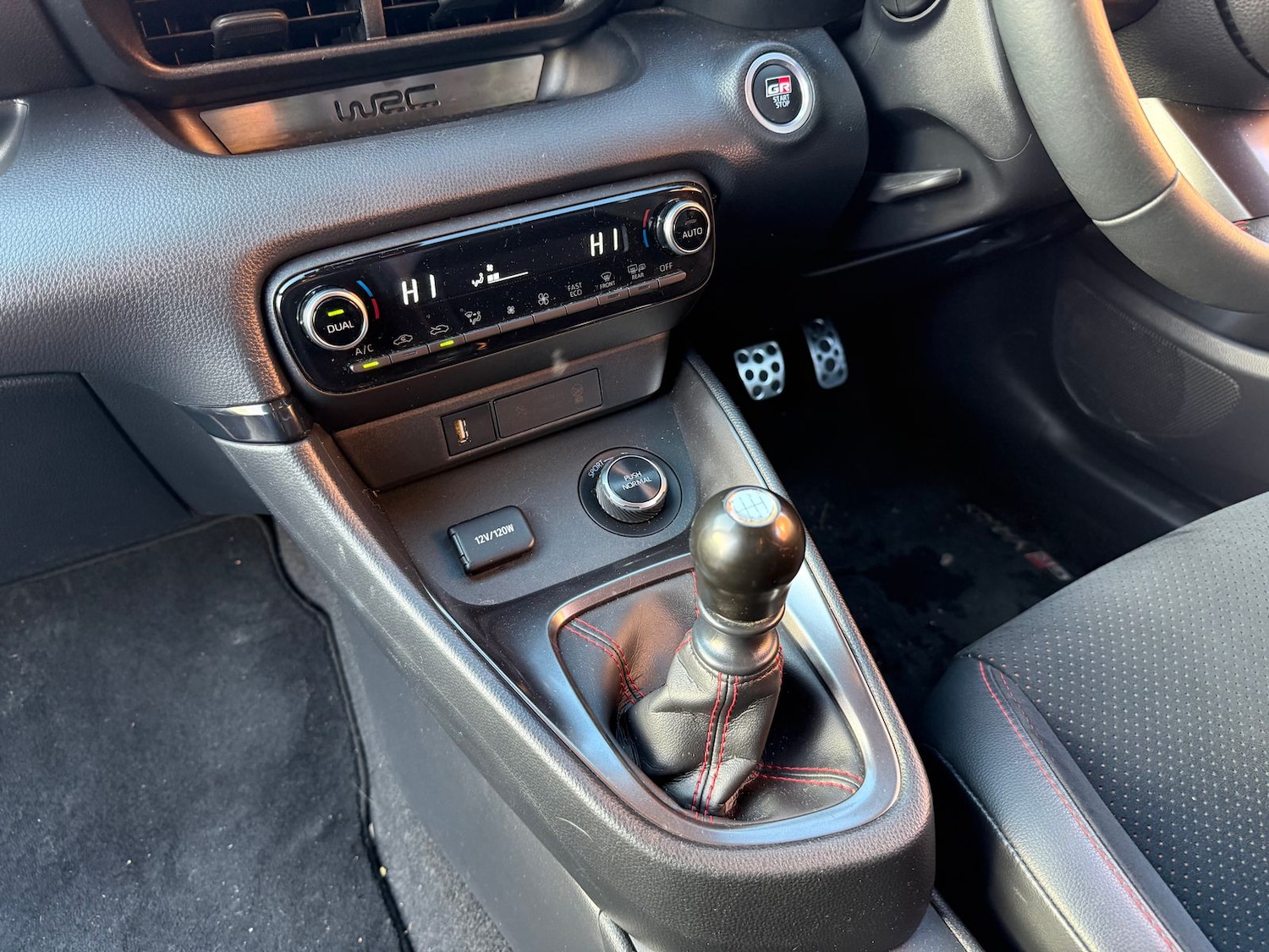 Used Toyota Yaris 2021 for sale - 77512764: Photo 35