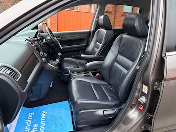 Used Honda CR-V 2010 for sale - 78284011: Photo