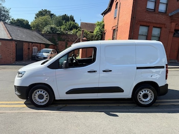Used Toyota ProAce 2023 for sale - 78960122: Photo