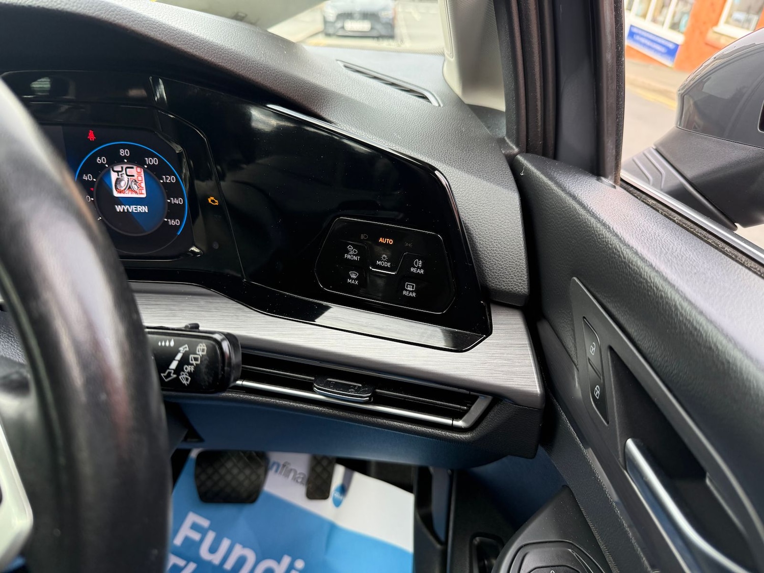 Used Volkswagen Golf 2022 for sale - 77333298: Photo 35