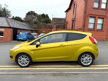 Used Ford Fiesta 2014 for sale - 77565468: Photo