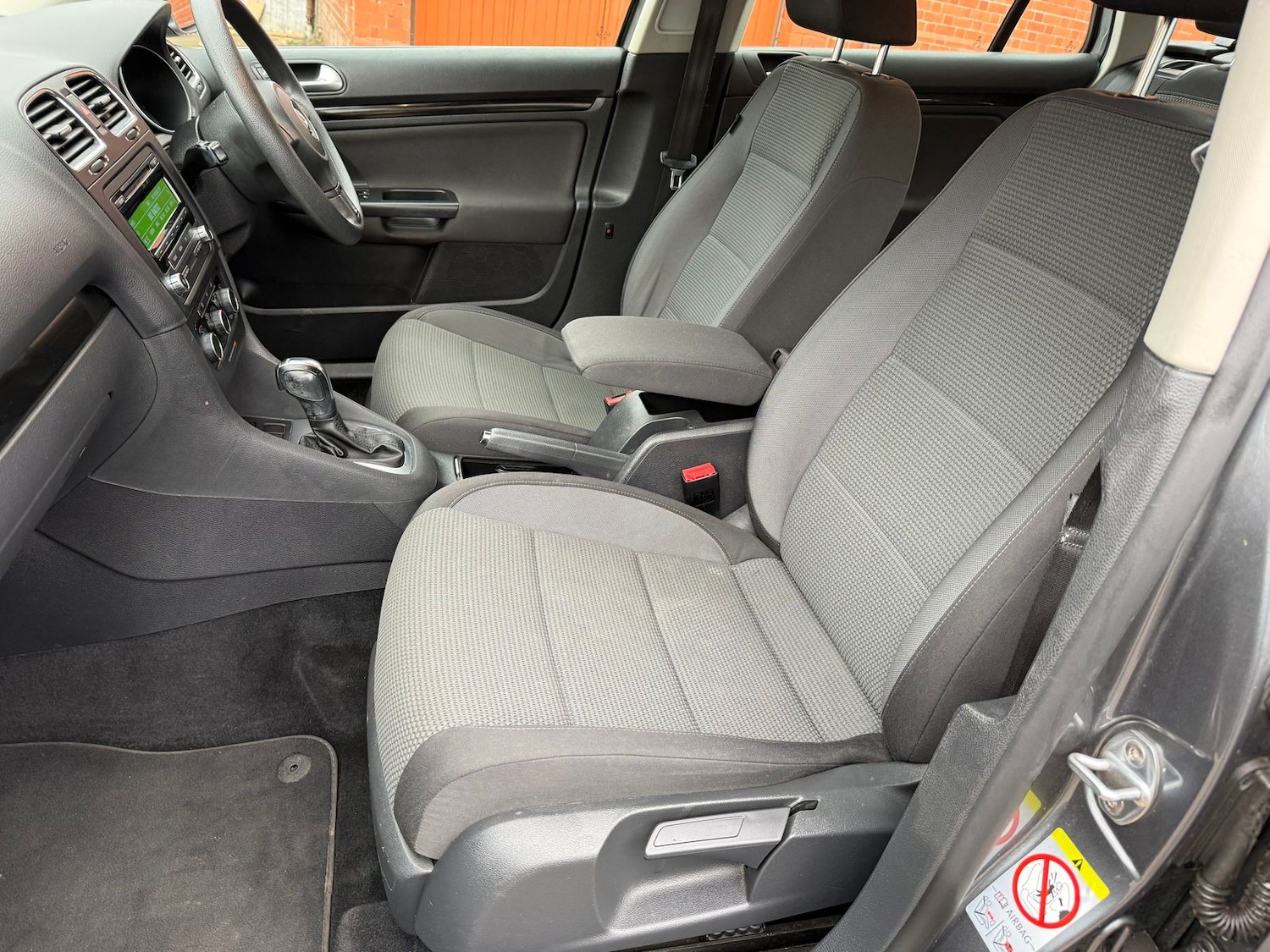 Used Volkswagen Golf 2013 for sale - 77627650: Photo 5