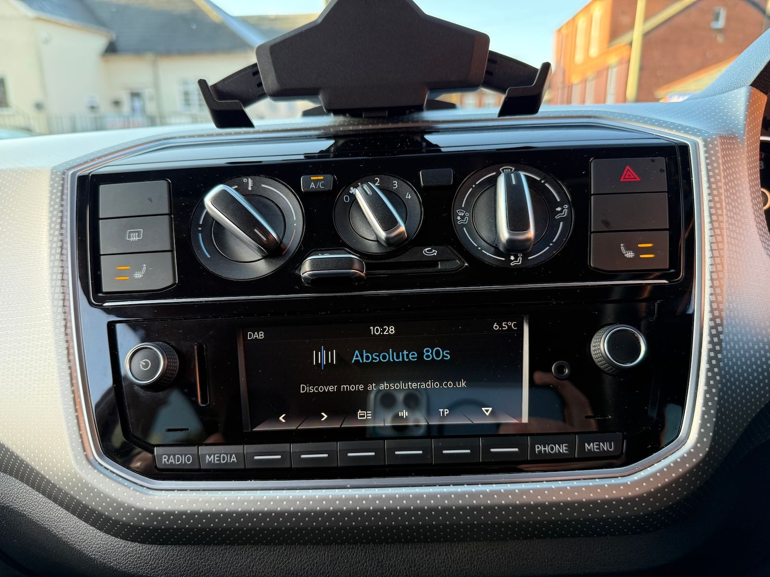 Used Volkswagen up! 2017 for sale - 77638220: Photo 10