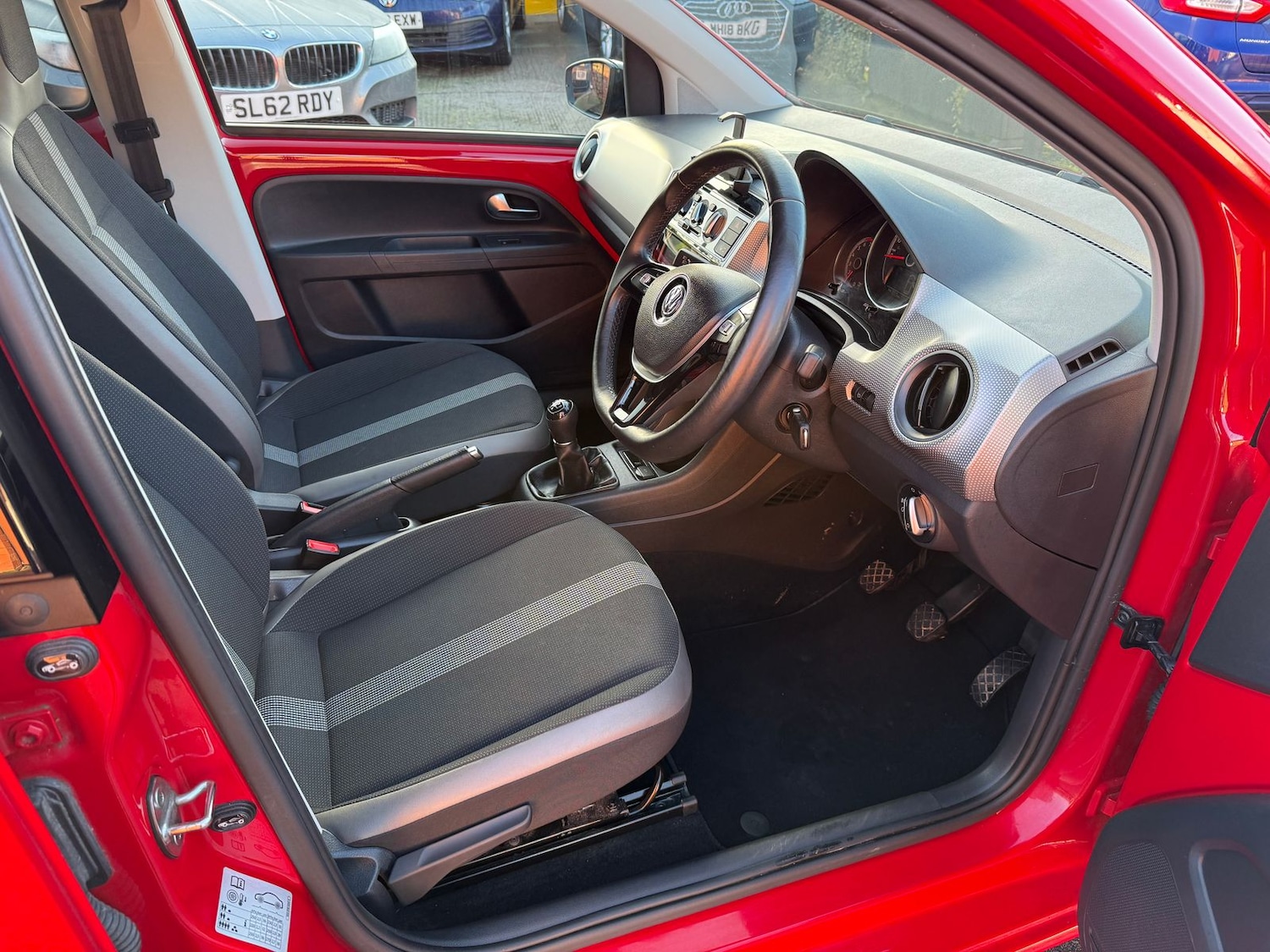 Used Volkswagen up! 2017 for sale - 77638220: Photo 21