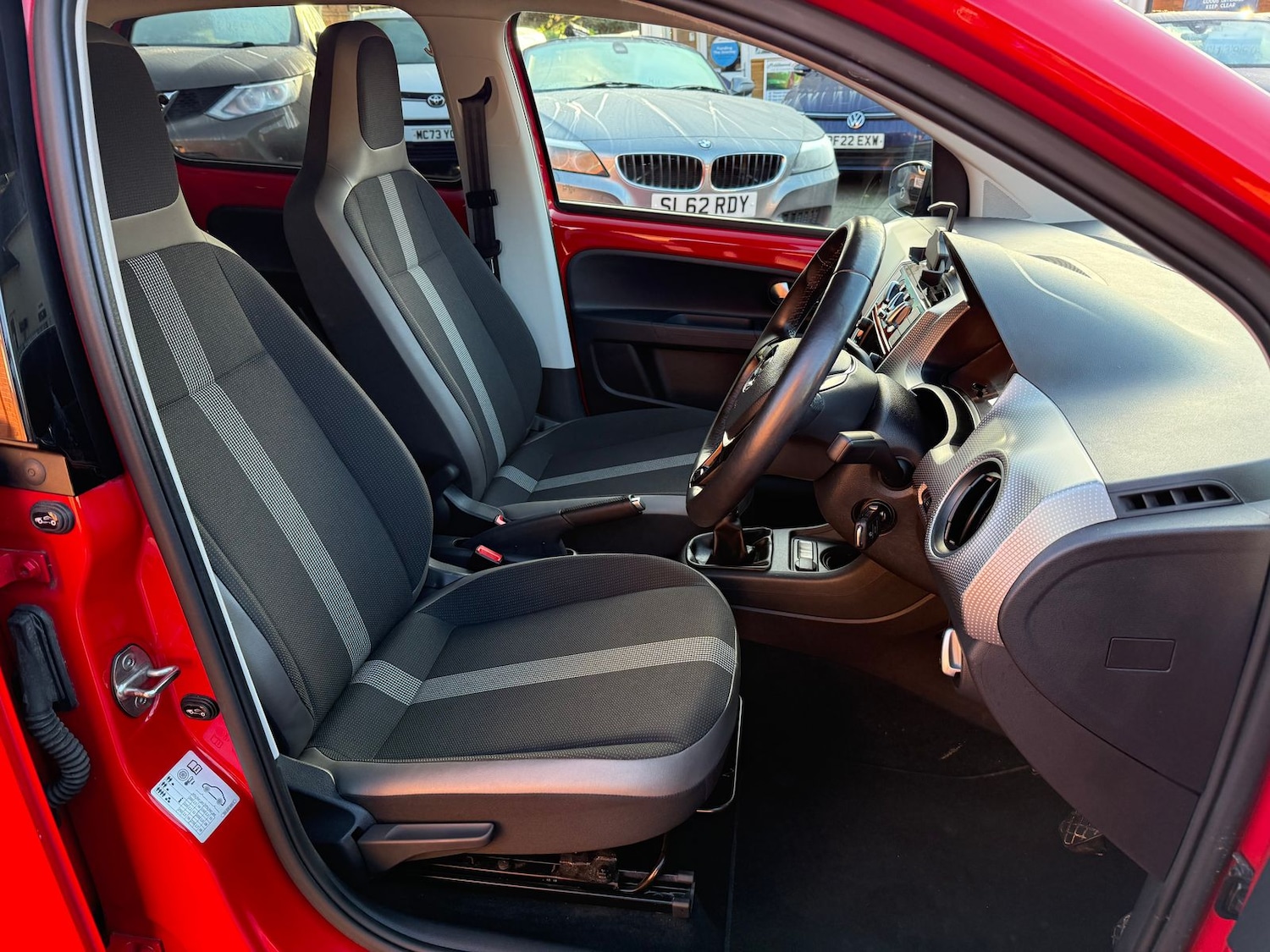 Used Volkswagen up! 2017 for sale - 77638220: Photo 22