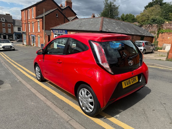 Used Toyota AYGO 2016 for sale - 75372945: Photo 12