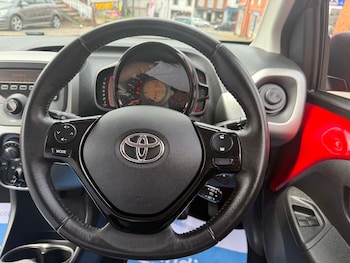Used Toyota AYGO 2016 for sale - 75372945: Photo