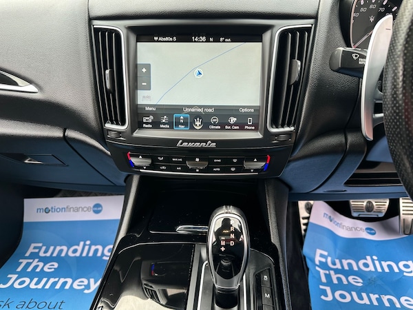 Used Maserati Levante 2016 for sale - 76022026: Photo 11