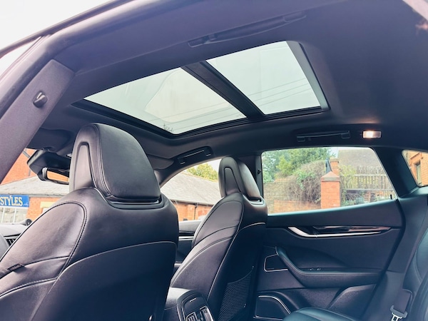 Used Maserati Levante 2016 for sale - 76022026: Photo 18