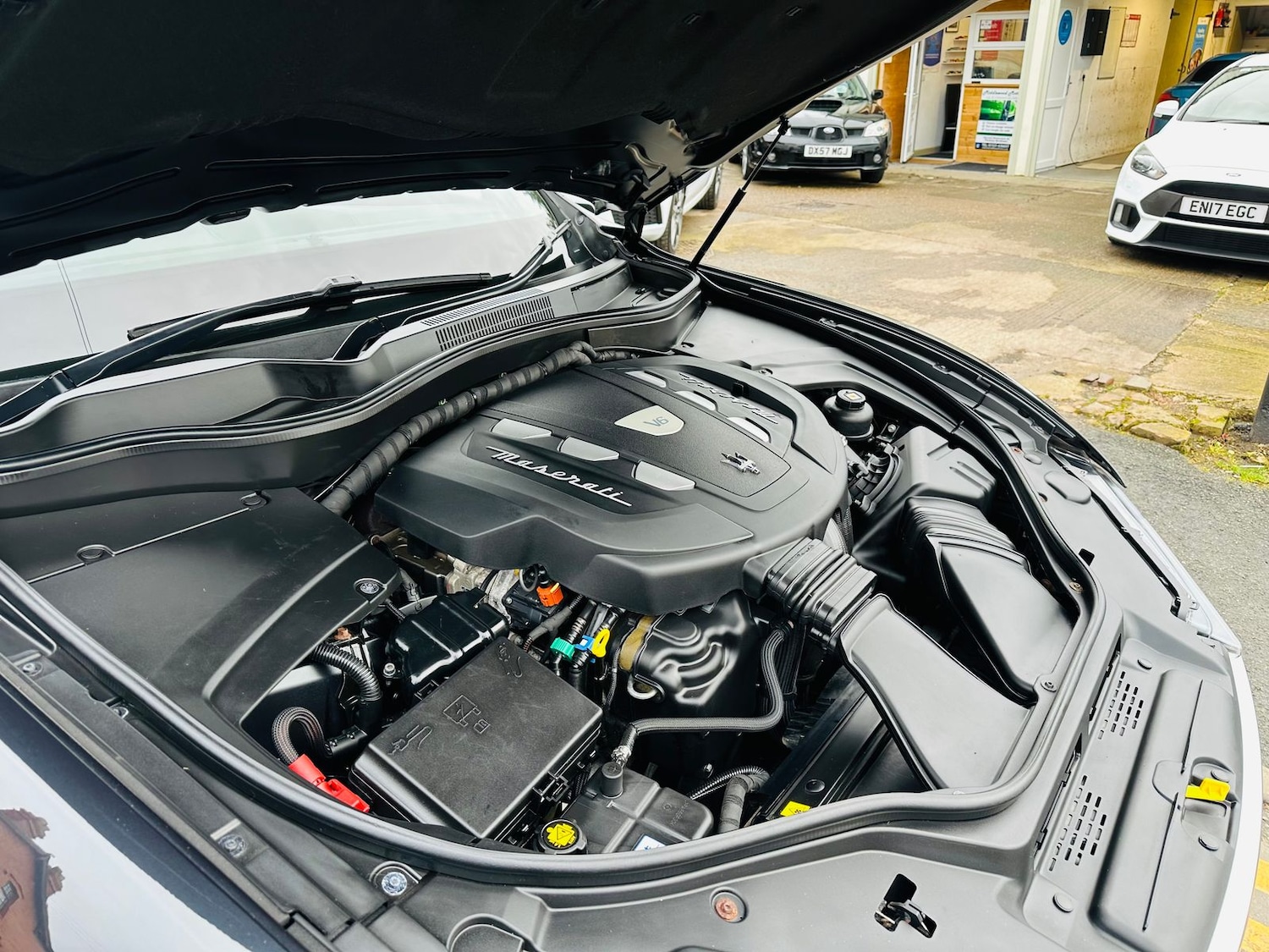 Used Maserati Levante 2016 for sale - 76022026: Photo 43