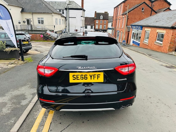 Used Maserati Levante 2016 for sale - 76022026: Photo 6