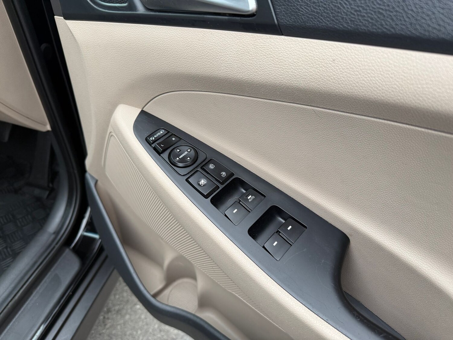 Used Hyundai TUCSON 2015 for sale - 76441811: Photo 25