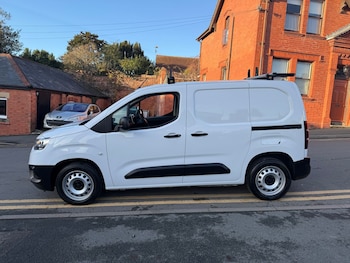 Used Toyota ProAce 2024 for sale - 77983050: Photo