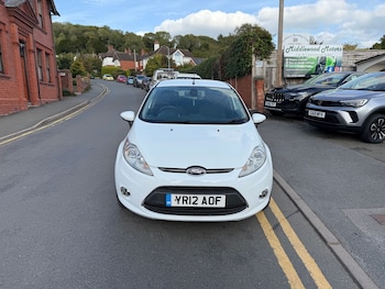 Used Ford Fiesta 2012 for sale - 76168602: Photo 2