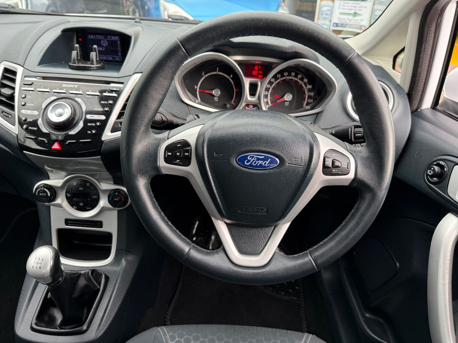Used Ford Fiesta 2012 for sale - 76168602: Photo 5