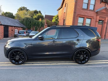 Used Land Rover Discovery 2017 for sale - 79713878: Photo