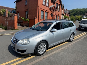 Used Volkswagen Golf 2009 for sale - 78536656: Photo