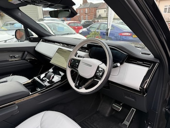 Used Land Rover Range Rover Sport 2025 for sale - 75963352: Photo