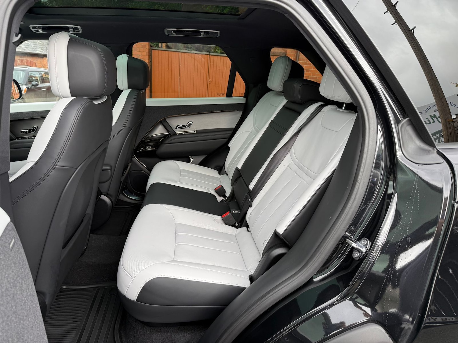 Used Land Rover Range Rover Sport 2025 for sale - 75963352: Photo 6