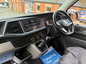 Used Volkswagen Transporter 2021 for sale - 76203664: Photo