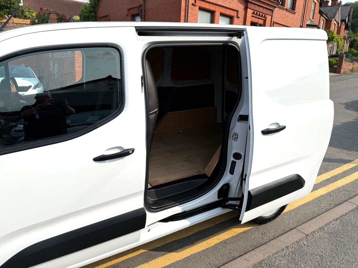 Vehicle 27