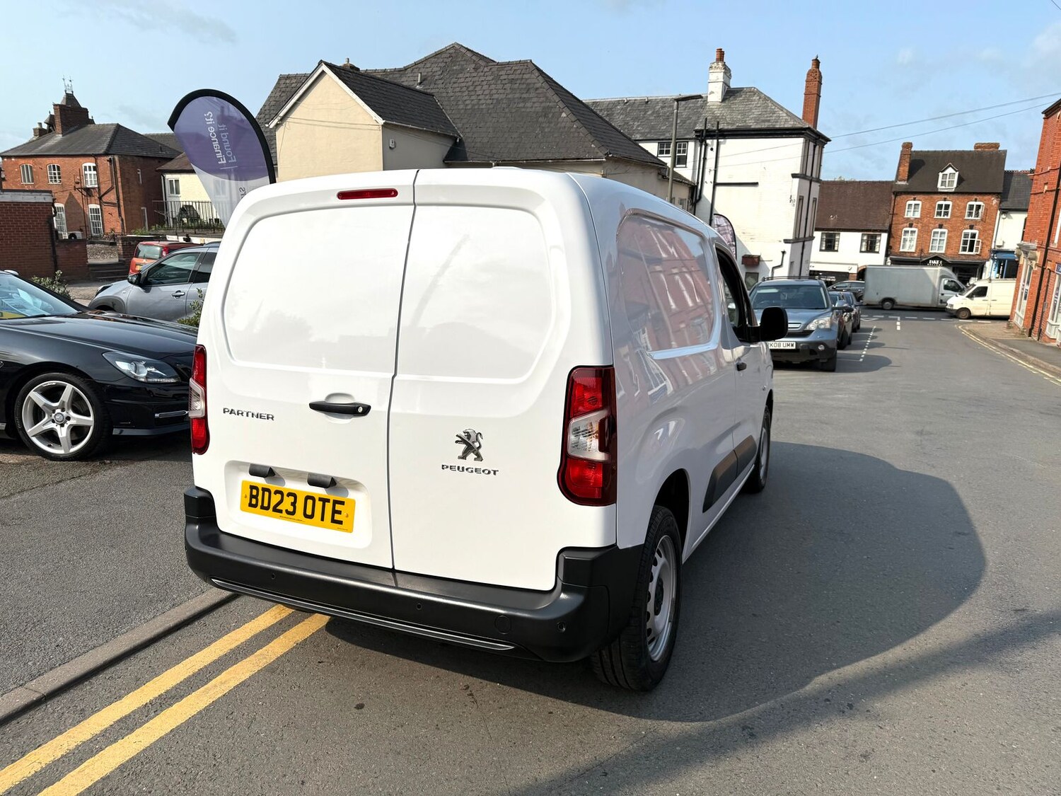 Vehicle 28