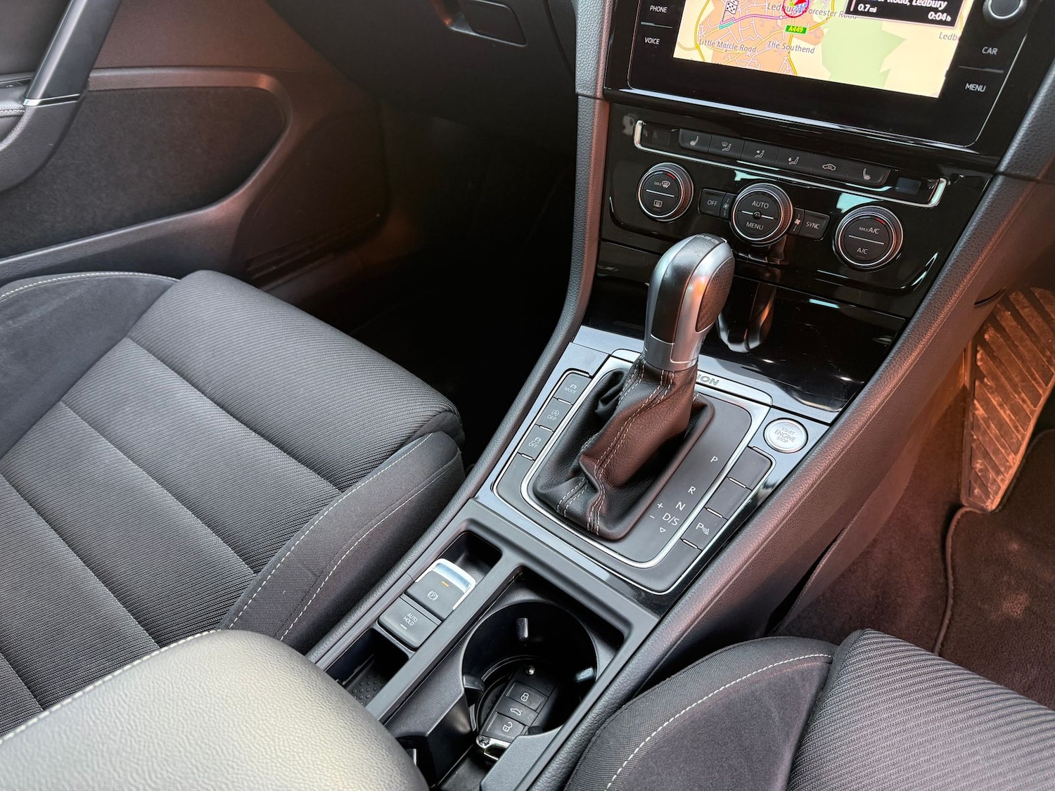 Used Volkswagen Golf 2019 for sale - 76381591: Photo 31