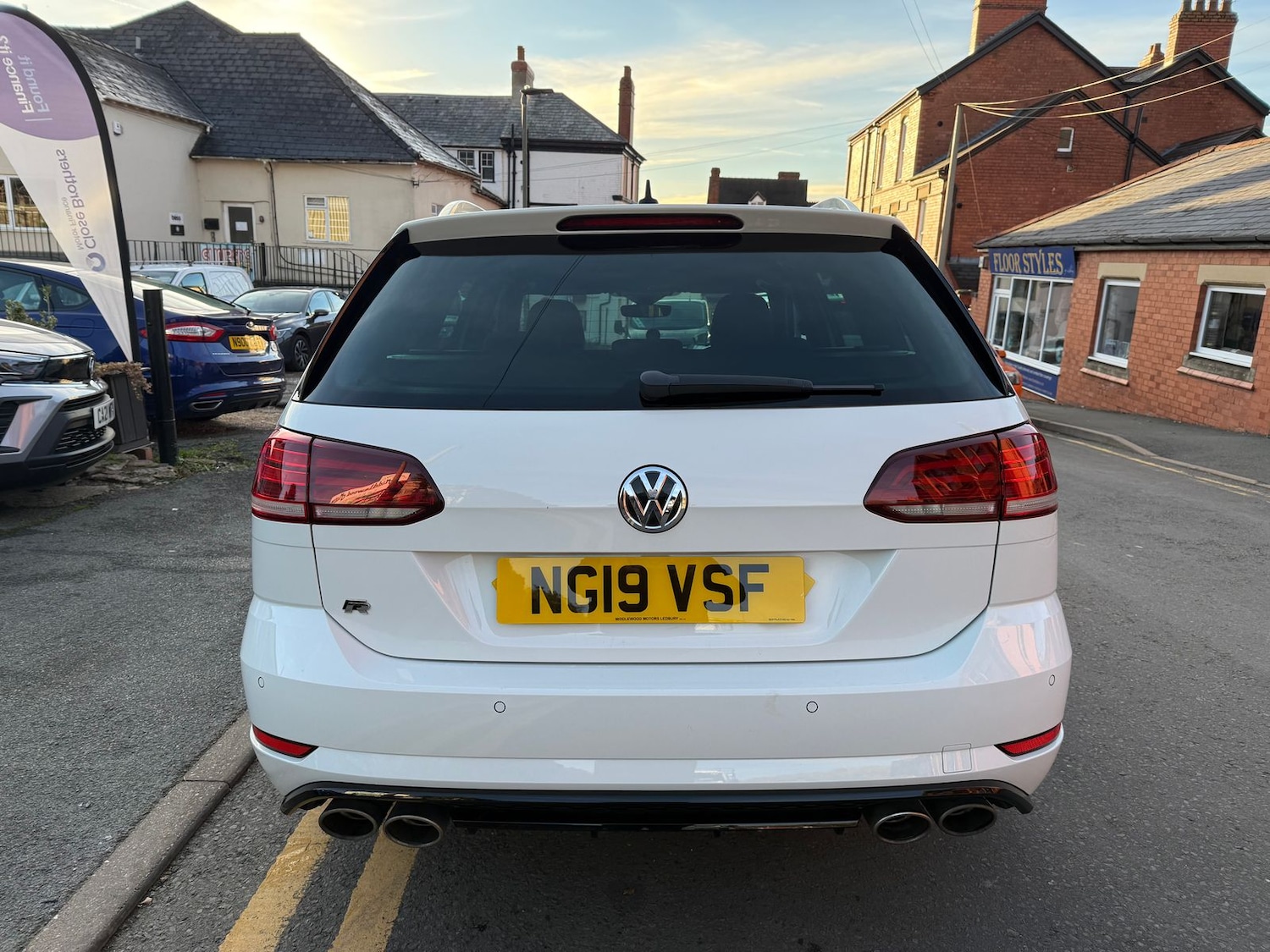 Used Volkswagen Golf 2019 for sale - 76381591: Photo 32