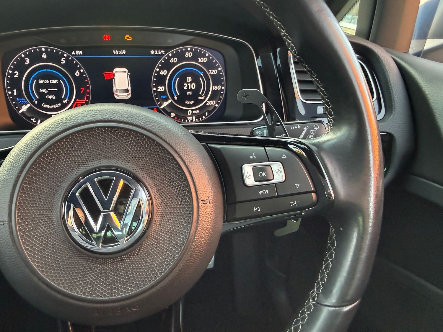 Used Volkswagen Golf 2019 for sale - 76381591: Photo 40