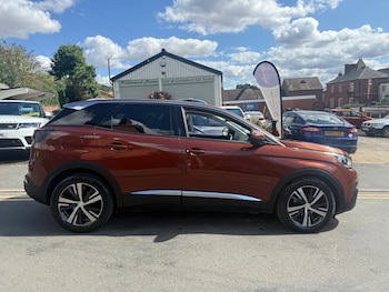 Used Peugeot 3008 2017 for sale - 79442660: Photo