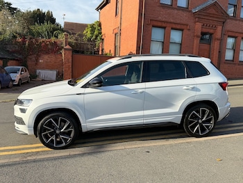 Used Skoda Karoq 2019 for sale - 76190880: Photo 2