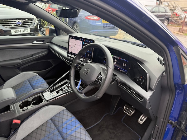 Used Volkswagen Golf 2025 for sale - 75993008: Photo 22