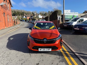 Used Renault Clio 2025 for sale - 79014269: Photo