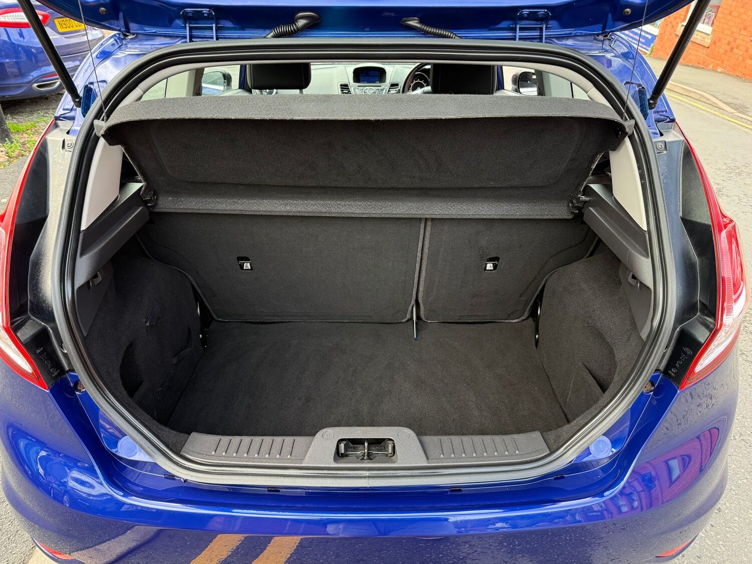 Used Ford Fiesta 2016 for sale - 76400593: Photo 12