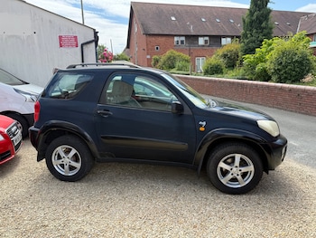 Used Toyota RAV4 2001 for sale - 79329268: Photo