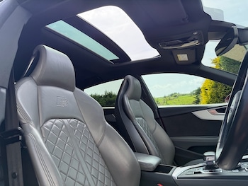 Used Audi S5 2018 for sale - 78659095: Photo