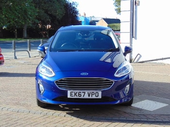 Used Ford Fiesta 2017 for sale - 76063970: Photo