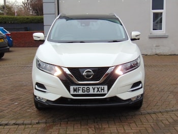 Used Nissan Qashqai 2018 for sale - 76906107: Photo