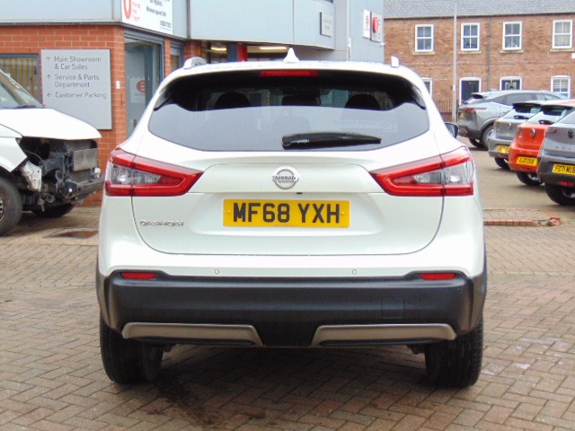 Used Nissan Qashqai 2018 for sale - 76906107: Photo 5