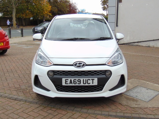 Used Hyundai i10 2019 for sale - 76253024: Photo 2