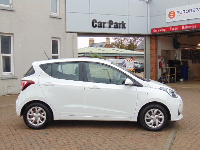 Used Hyundai i10 2019 for sale - 76253024: Photo 3