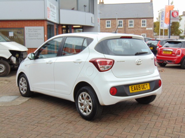 Used Hyundai i10 2019 for sale - 76253024: Photo 5