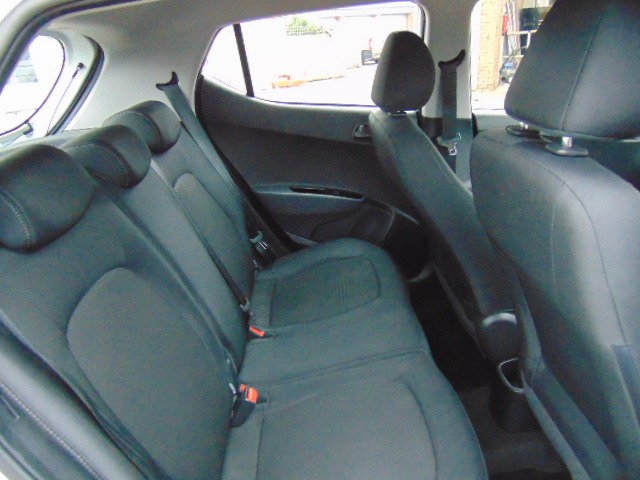 Used Hyundai i10 2019 for sale - 76253024: Photo 7