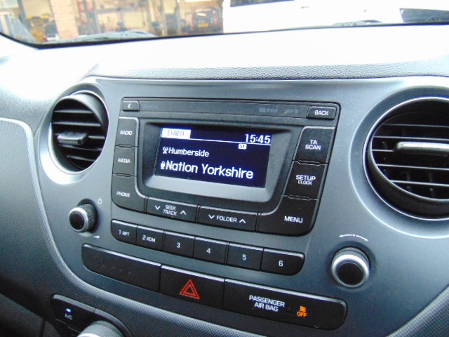 Used Hyundai i10 2019 for sale - 76253024: Photo 9