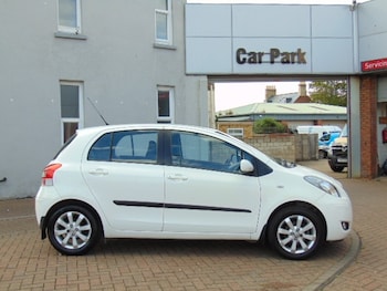 Used Toyota Yaris 2011 for sale - 75629404: Photo