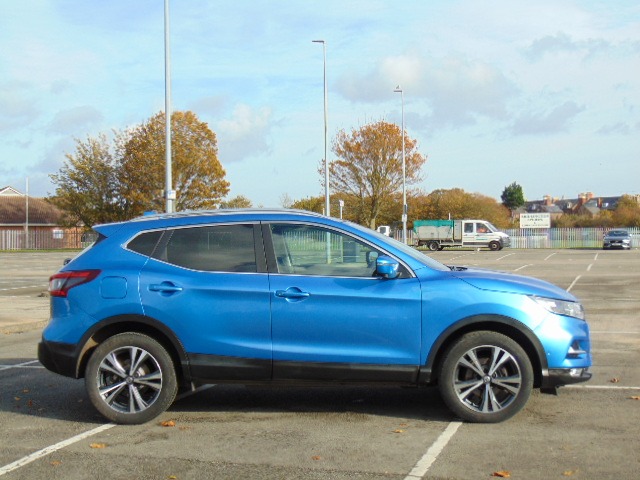Used Nissan Qashqai 2018 for sale - 76392420: Photo 4