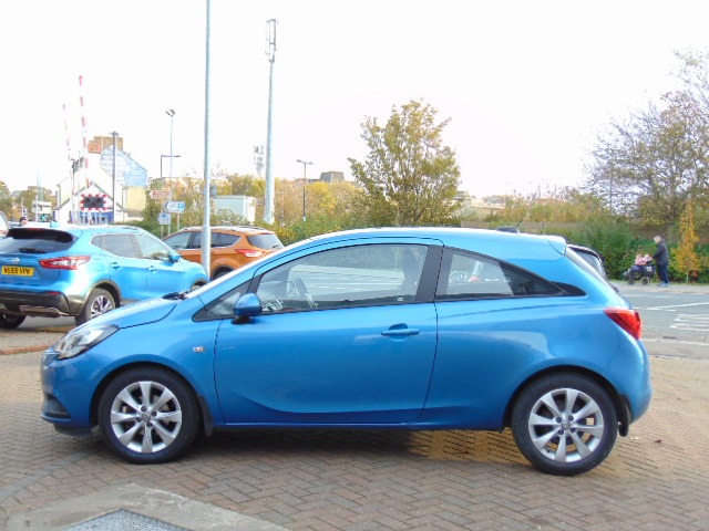 Used Vauxhall Corsa 2017 for sale - 76382857: Photo 3