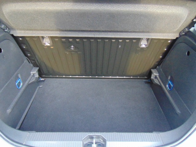 Used Vauxhall Corsa 2017 for sale - 76382857: Photo 7