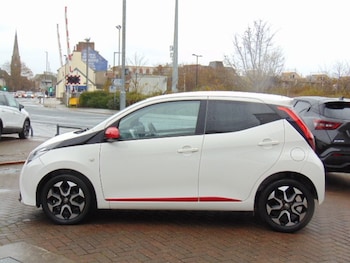 Used Toyota AYGO 2019 for sale - 76477350: Photo