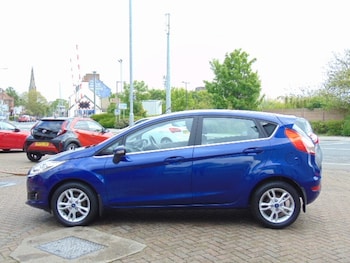 Used Ford Fiesta 2017 for sale - 78628195: Photo